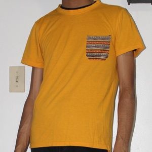 mustard t-shirt with pattern pocket
